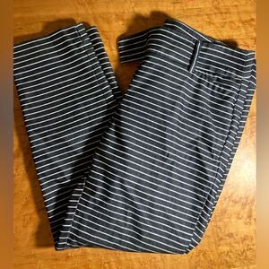 Loft Riviera Pant, striped capris, excellent condition, size 4P